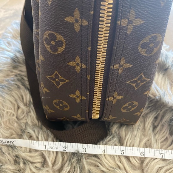 Preloved Louis Vuitton Monogram 2way Travel bag authentic - Picture 6 of 14
